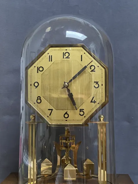 Art Deco Jahresuhr von 1934