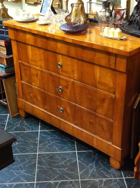 Biedermeier-Kommode