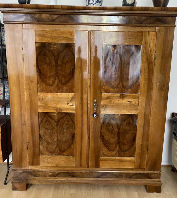 Biedermeier Schrank